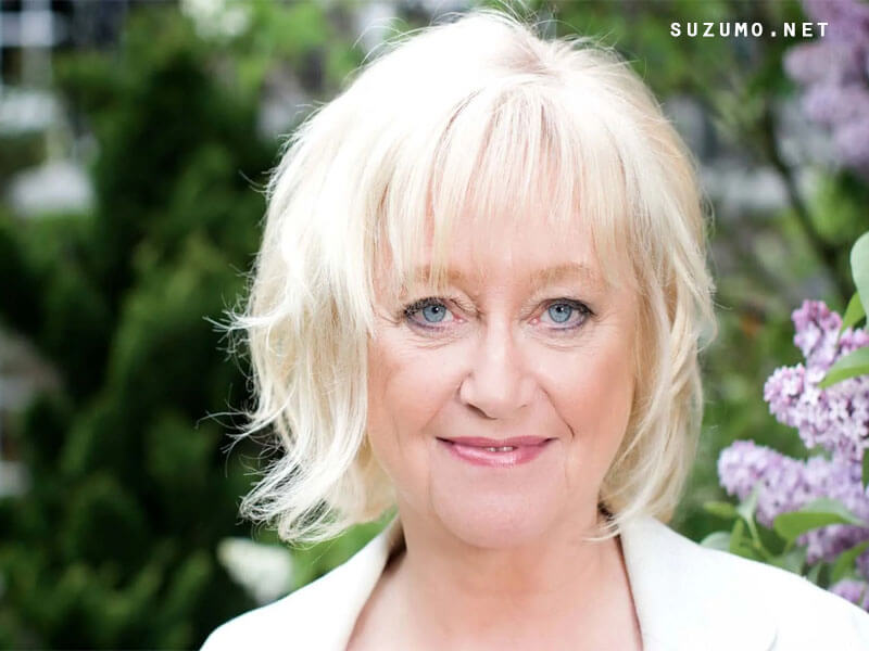 Judy Finnigan
